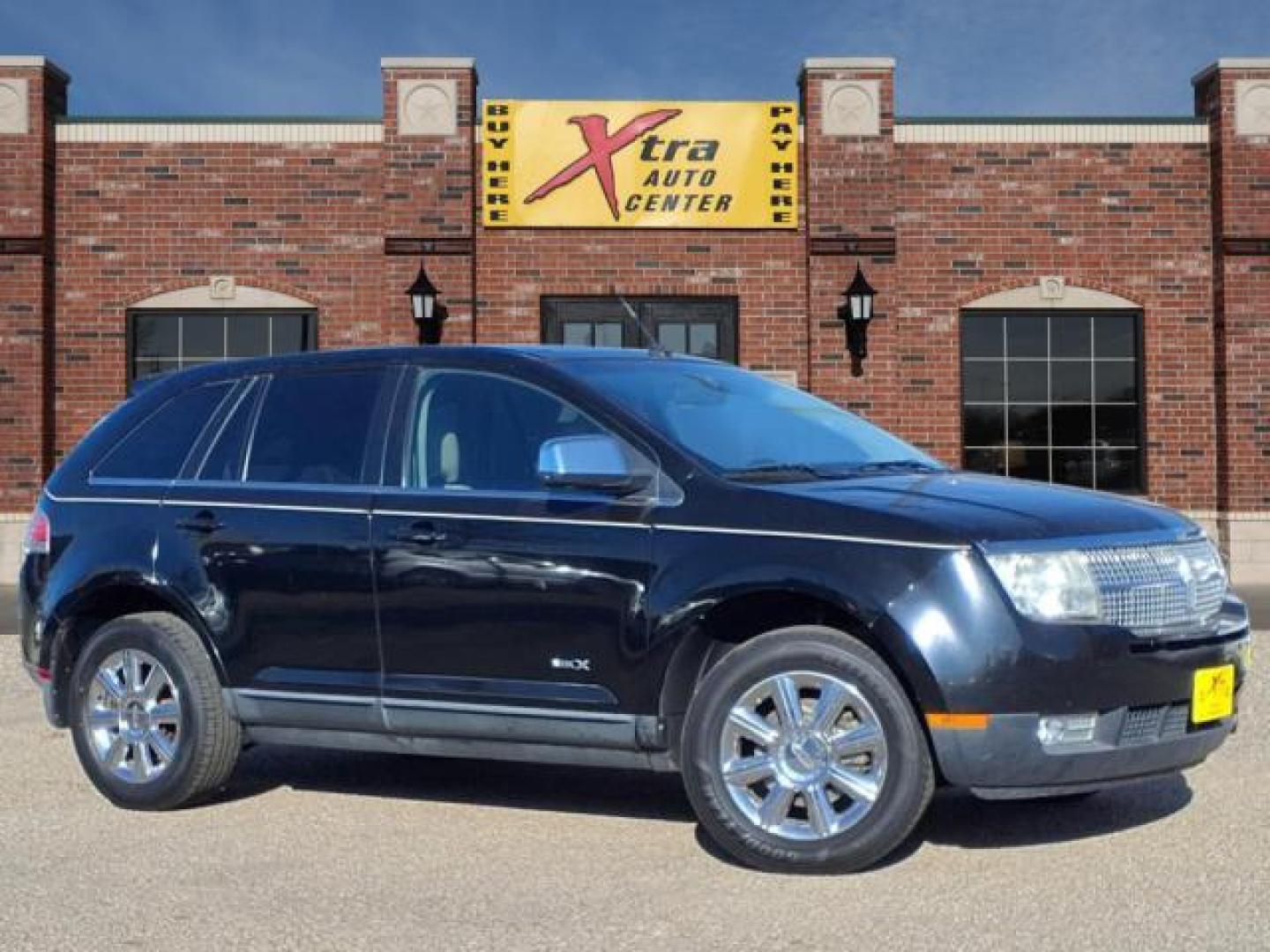 2007 Black Clearcoat Ua Lincoln MKX Base (2LMDU88C87B) with an 3.5L 3.5L V6 double overhead camshaft 24V Fuel Injected engine, 6-Speed Automatic transmission, located at 1401 N. Hobart, Pampa, TX, 79065, (806) 665-9872, 35.549953, -100.975098 - Photo#0