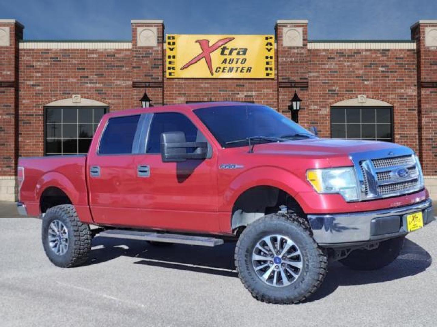 2009 Royal Red Clearcoat Metallic Uk Ford F-150 XLT (1FTRW12879F) with an 4.6L 4.6L 3V V8 292hp 320ft. lbs. Sequential Multiport Fuel Injection engine, 6-Speed Automatic transmission, located at 1401 N. Hobart, Pampa, TX, 79065, (806) 665-9872, 35.549953, -100.975098 - Photo#0