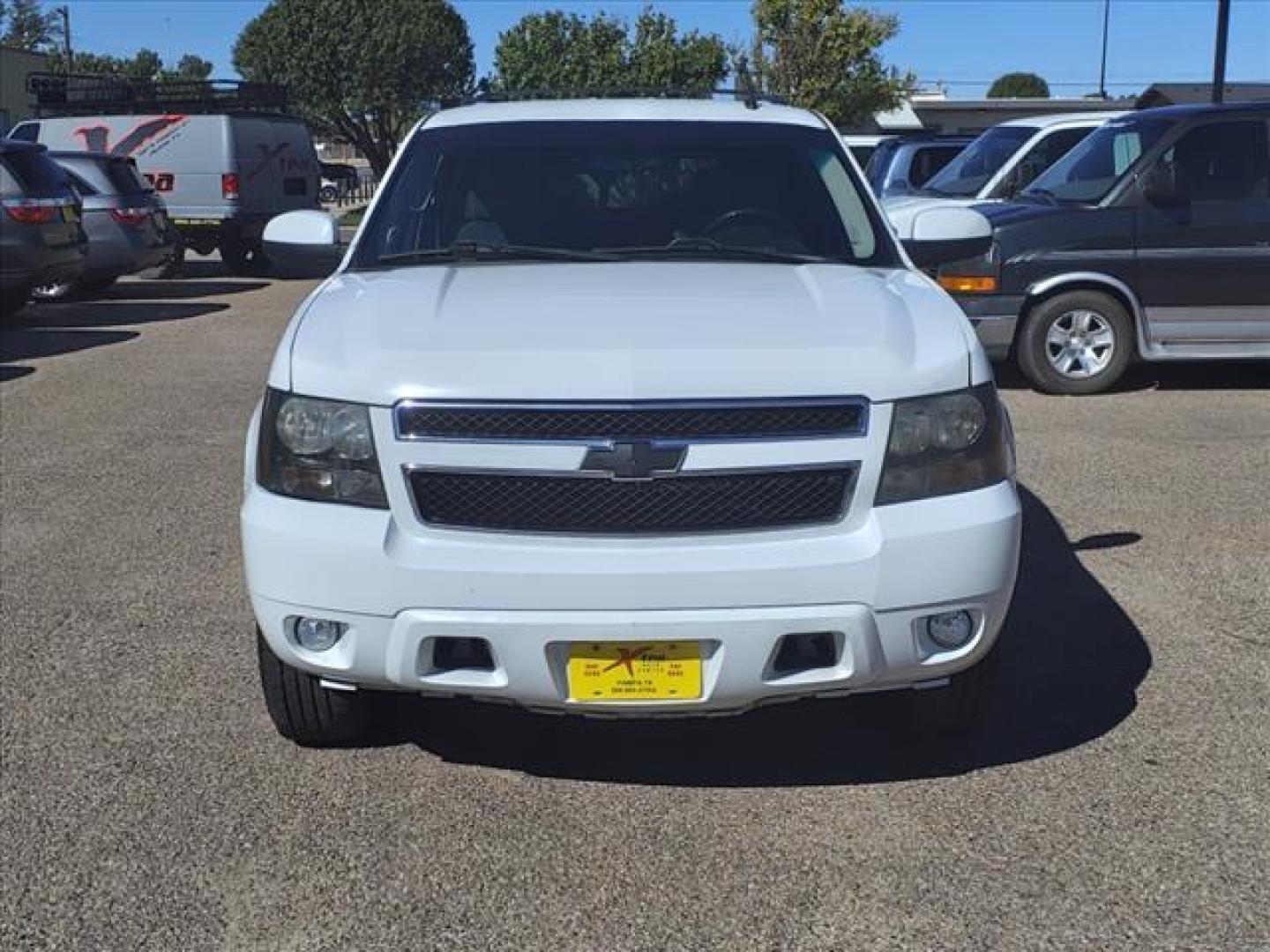 2009 Summit White Chevrolet Tahoe LT XFE (1GNEC23369R) with an 5.3L Vortec 5.3L Flex Fuel V8 310hp 335ft. lbs. Fuel Injected engine, 6-Speed Shiftable Automatic transmission, located at 1401 N. Hobart, Pampa, TX, 79065, (806) 665-9872, 35.549953, -100.975098 - Photo#1