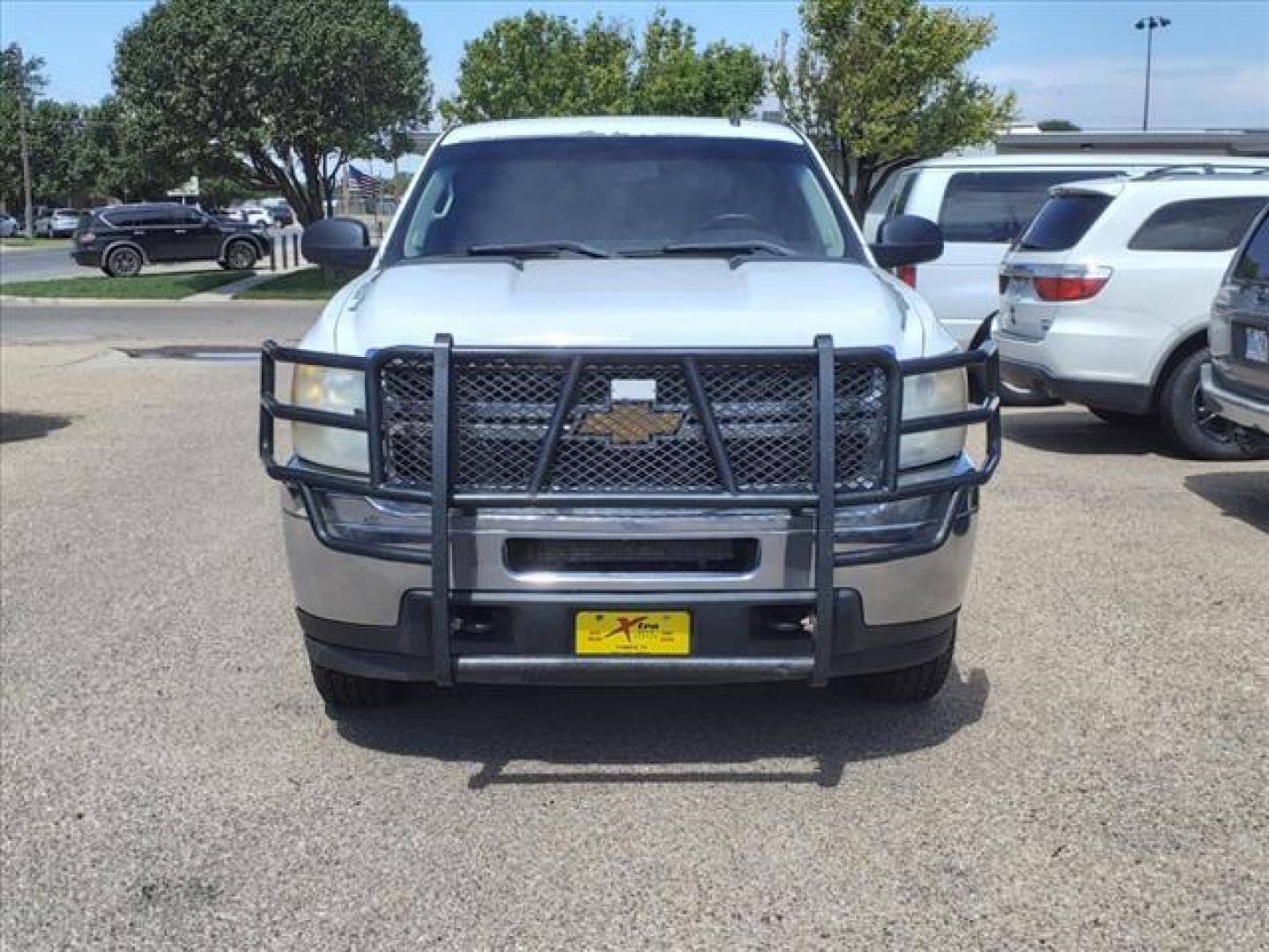 2013 Summit White Chevrolet Silverado 2500HD LT (1GC2CXCG9DZ) with an 6.0L 6.0L V8 360hp 380ft. lbs. Sequential Electronic Fuel Injection engine, 6-Speed Shiftable Automatic transmission, located at 1401 N. Hobart, Pampa, TX, 79065, (806) 665-9872, 35.549953, -100.975098 - Photo#1