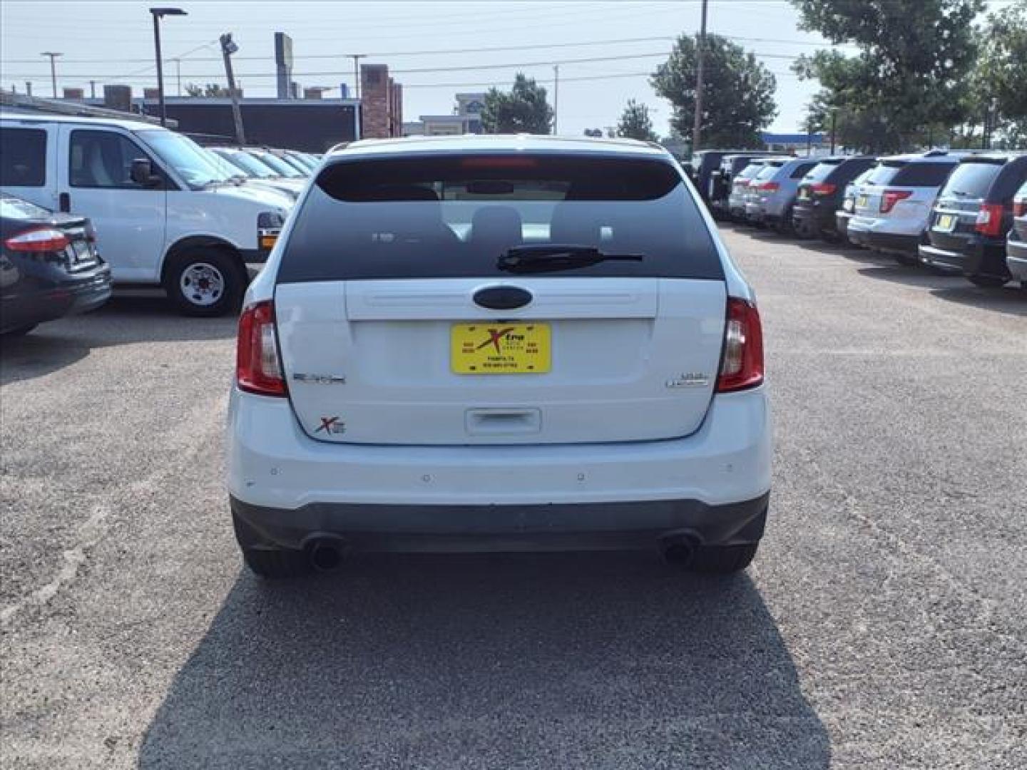 2012 White Suede Ford Edge SEL (2FMDK3J91CB) with an 2.0L EcoBoost 2.0L Turbo I4 240hp 270ft. lbs. Direct Injection engine, 6-Speed Shiftable Automatic transmission, located at 1401 N. Hobart, Pampa, TX, 79065, (806) 665-9872, 35.549953, -100.975098 - Photo#3