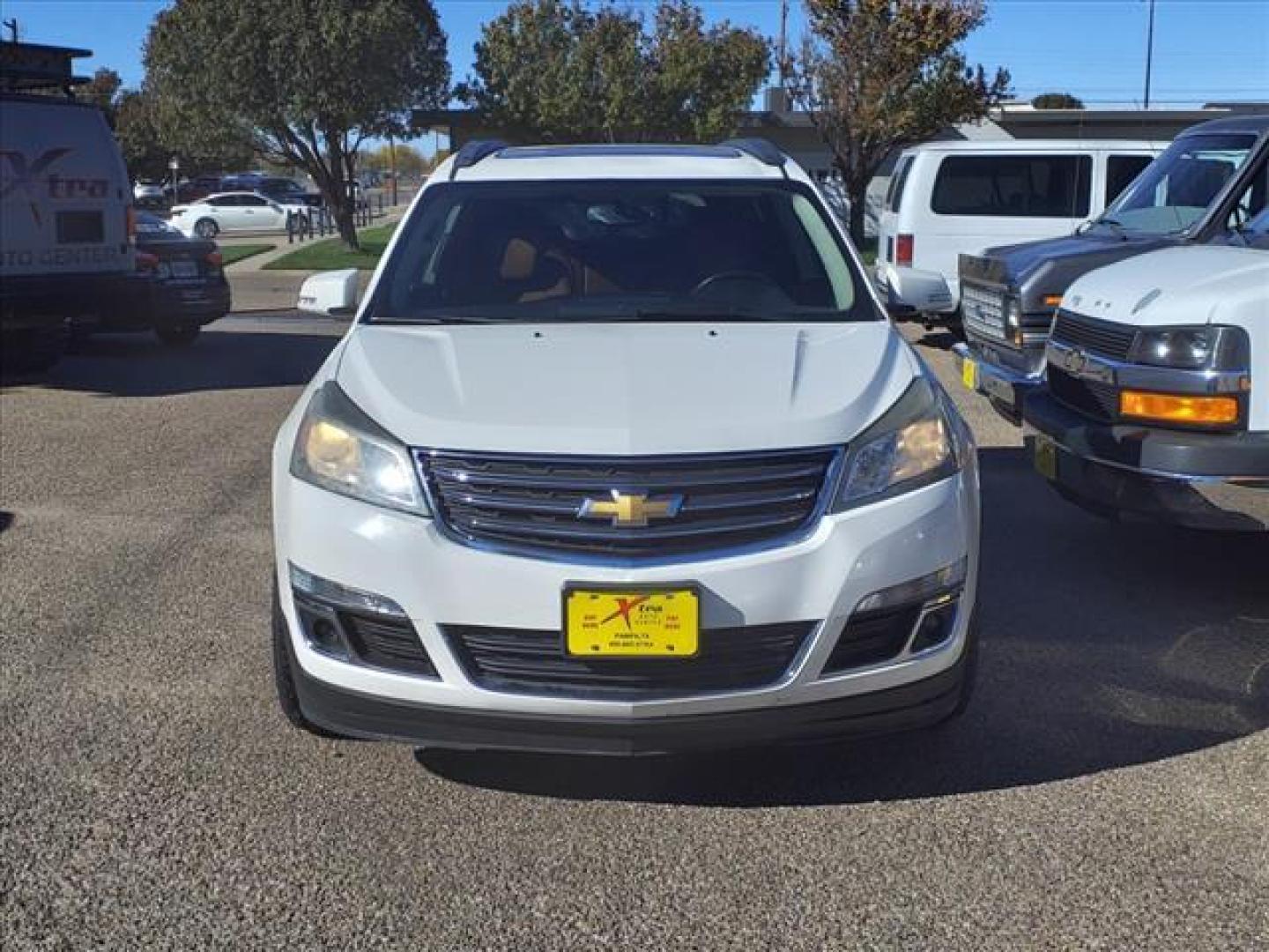 2015 White 40u Chevrolet Traverse LT (1GNKVHKD4FJ) with an 3.6L 3.6L V6 281hp 266ft. lbs. Direct Injection engine, 6-Speed Shiftable Automatic transmission, located at 1401 N. Hobart, Pampa, TX, 79065, (806) 665-9872, 35.549953, -100.975098 - Photo#1