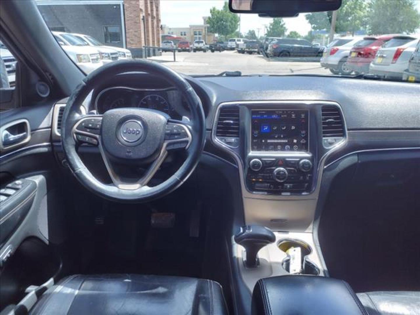 2014 Billet Silver Metallic Clear Coat Jeep Grand Cherokee Limited (1C4RJEBG2EC) with an 3.6L 3.6L V6 290hp 260ft. lbs. Sequential Multiport Fuel Injection engine, 8-Speed Shiftable Automatic transmission, located at 1401 N. Hobart, Pampa, TX, 79065, (806) 665-9872, 35.549953, -100.975098 - Photo#11