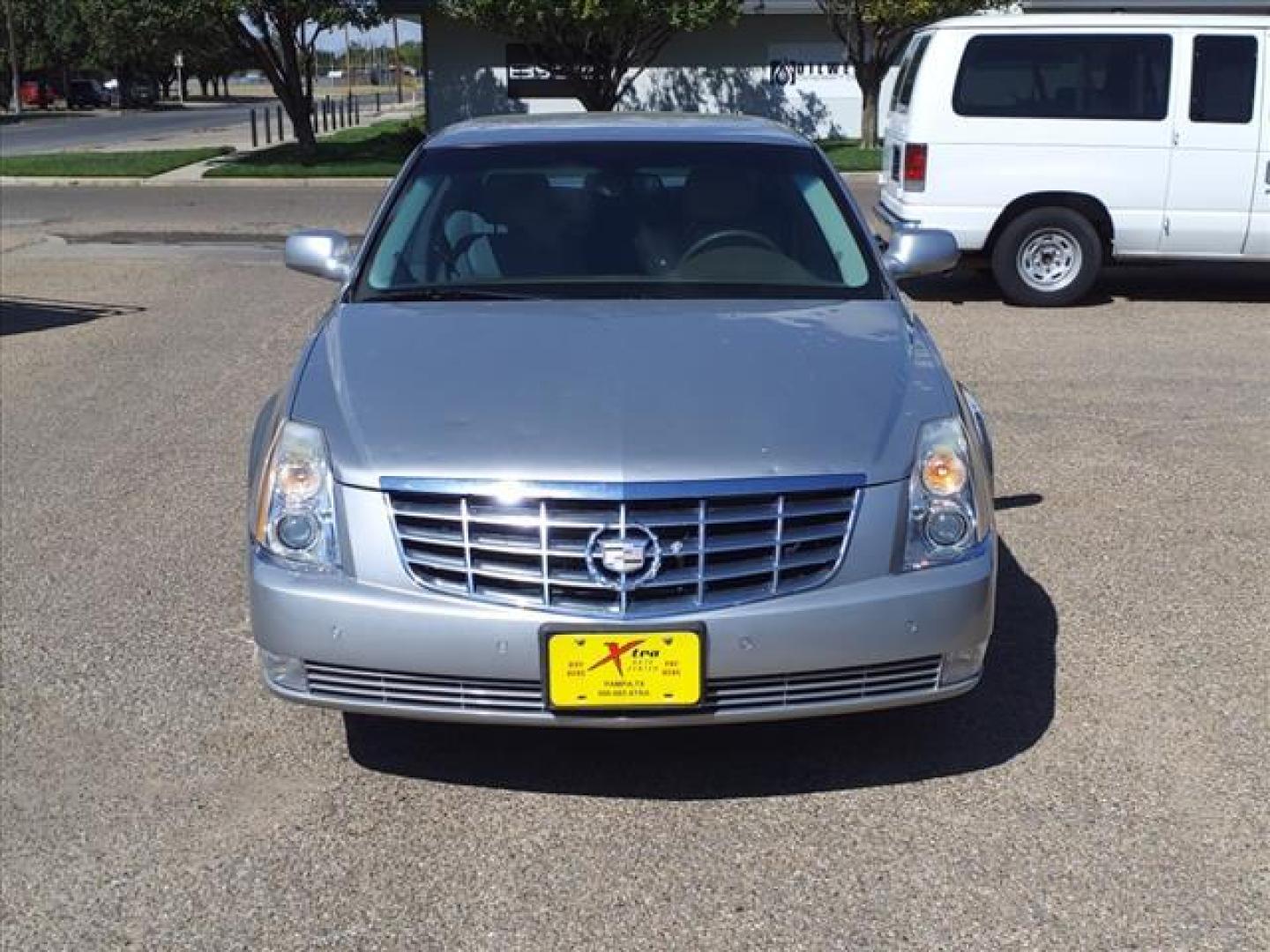 2006 Light Platinum Cadillac DTS Luxury II (1G6KD57Y26U) with an 4.6L Northstar 4.6L V8 275hp 292ft. lbs. Fuel Injected engine, 4-Speed Automatic transmission, located at 1401 N. Hobart, Pampa, TX, 79065, (806) 665-9872, 35.549953, -100.975098 - Photo#1