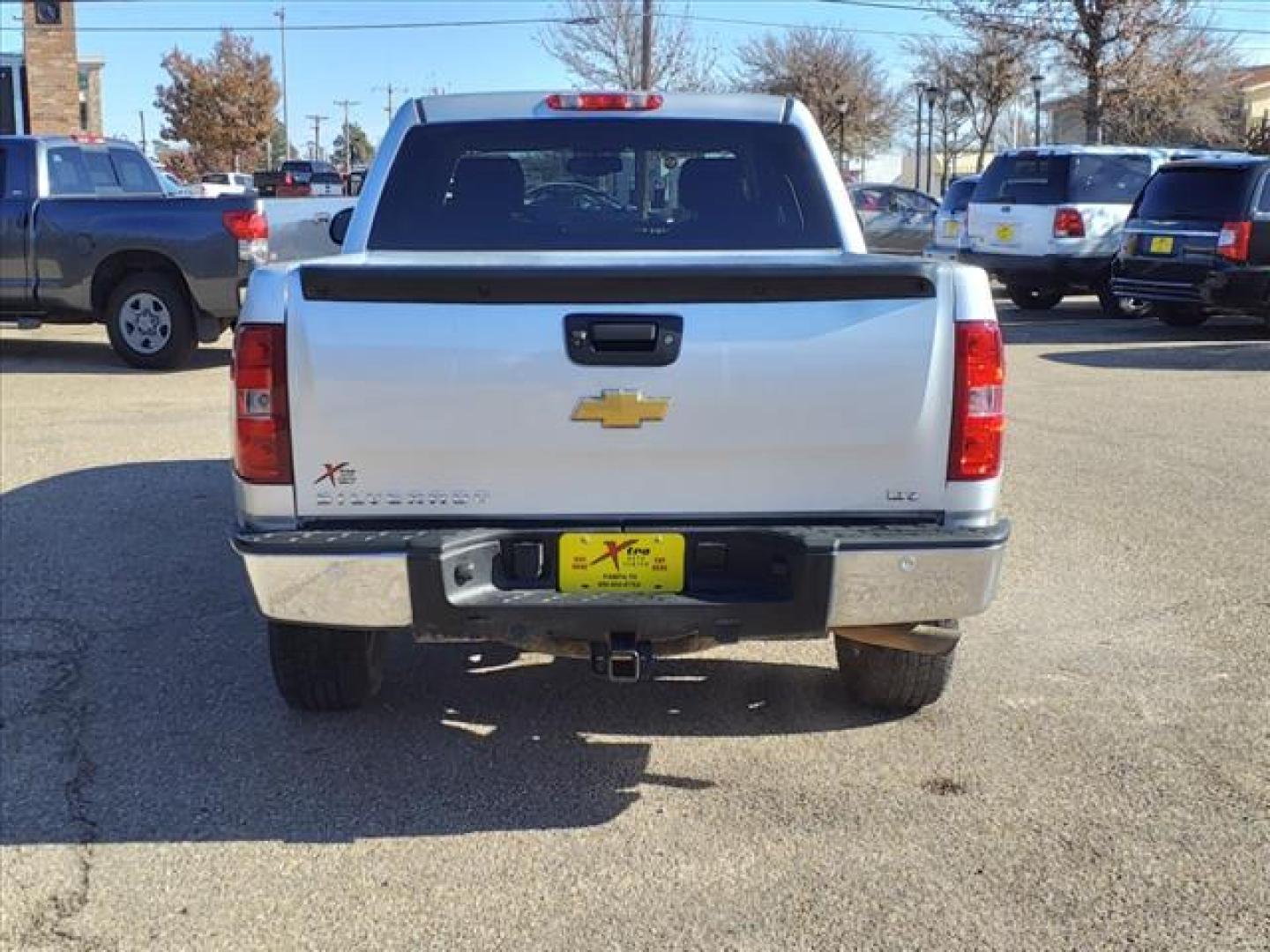 2013 Silver Ice Metallic Chevrolet Silverado 1500 LTZ (3GCPKTE73DG) with an 5.3L Vortec 5.3L Flex Fuel V8 Sequential-Port F.I. engine, 6-Speed Shiftable Automatic transmission, located at 1401 N. Hobart, Pampa, TX, 79065, (806) 665-9872, 35.549953, -100.975098 - Photo#3