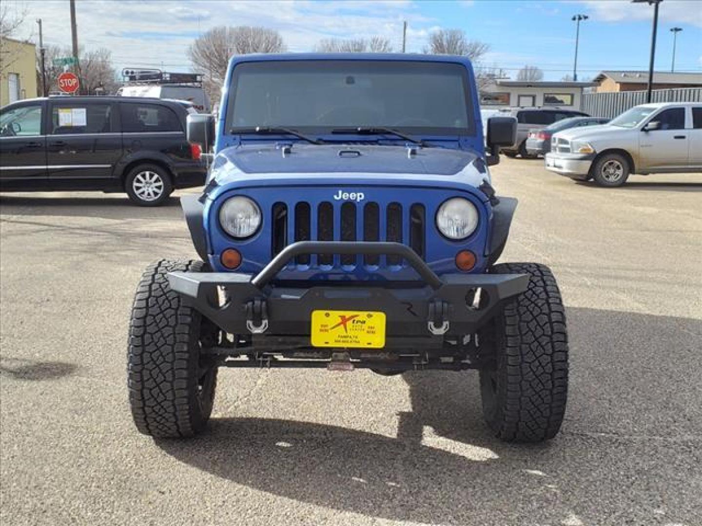 2009 Deep Water Blue Pearl Coat Jeep Wrangler Unlimited X (1J4GA39169L) with an 3.8L 3.8L V6 205hp 240ft. lbs. Sequential Multiport Fuel Injection engine, 6-Speed Manual transmission, located at 1401 N. Hobart, Pampa, TX, 79065, (806) 665-9872, 35.549953, -100.975098 - Photo#1