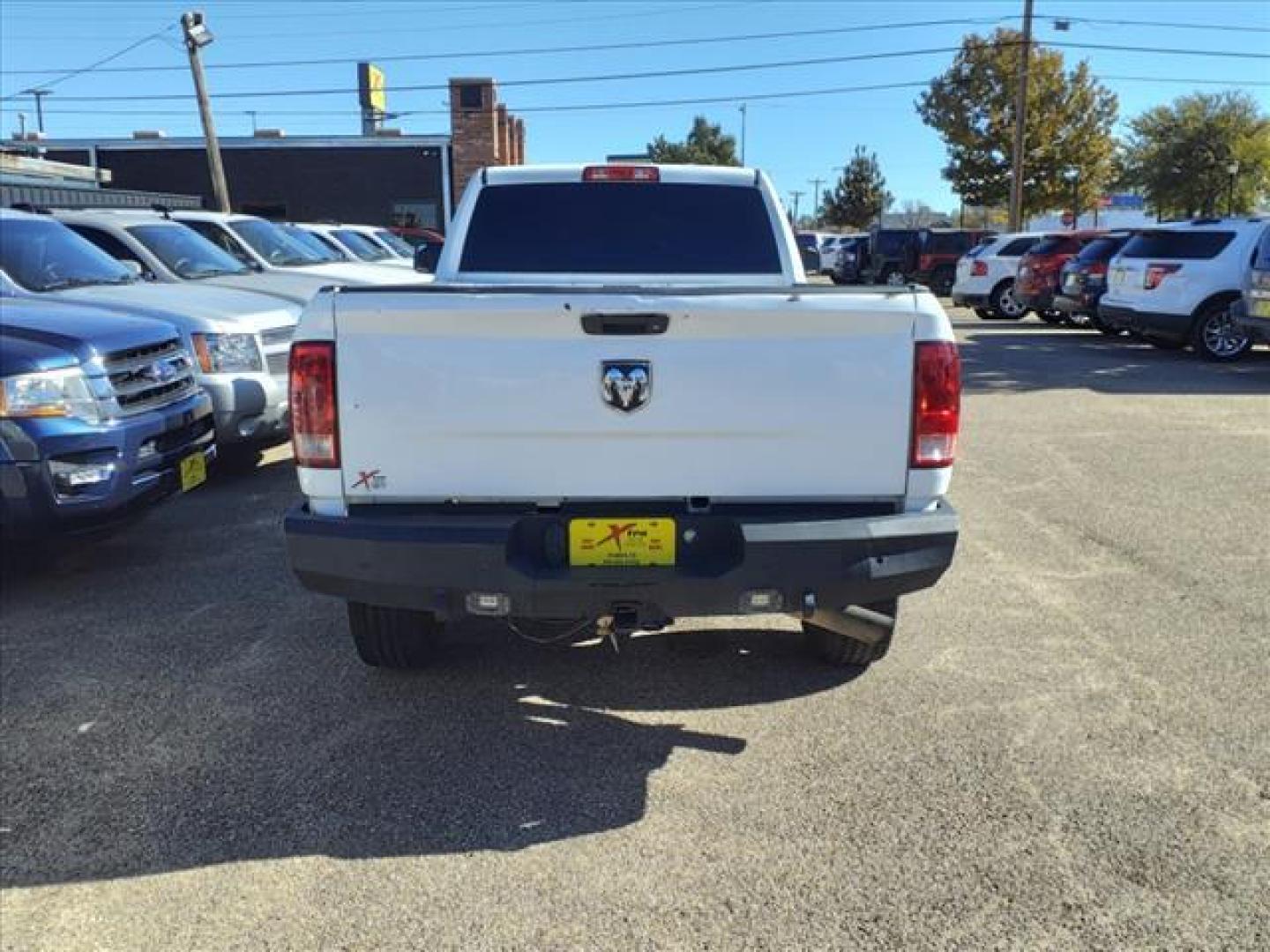 2014 Bright White Clear Coat Pw7 RAM 2500 Tradesman (3C6UR4HL5EG) with an 6.7L Cummins 6.7L Diesel Turbo I6 350hp 660ft. lbs. Common Rail Direct Injection engine, 6-Speed Shiftable Automatic transmission, located at 1401 N. Hobart, Pampa, TX, 79065, (806) 665-9872, 35.549953, -100.975098 - Photo#3