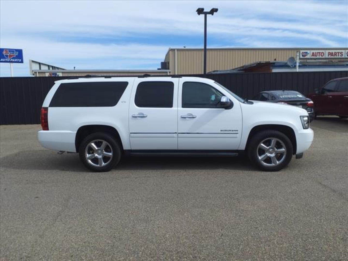 2012 Summit White Chevrolet Suburban LTZ (1GNSKKE77CR) with an 5.3L Vortec Aluminum Block 5.3L Flex Fuel V8 320hp 335ft. lbs. Sequential-Port F.I. engine, 6-Speed Shiftable Automatic transmission, located at 1401 N. Hobart, Pampa, TX, 79065, (806) 665-9872, 35.549953, -100.975098 - Photo#2