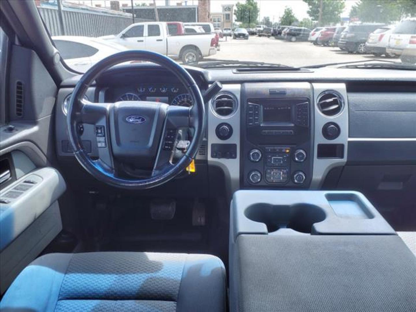 2014 Ingot Silver Metallic Ford F-150 XLT (1FTFW1ET2EK) with an 3.5L EcoBoost 3.5L Twin Turbo V6 365hp 420ft. lbs. Direct Injection engine, 6-Speed Automatic transmission, located at 1401 N. Hobart, Pampa, TX, 79065, (806) 665-9872, 35.549953, -100.975098 - Photo#10