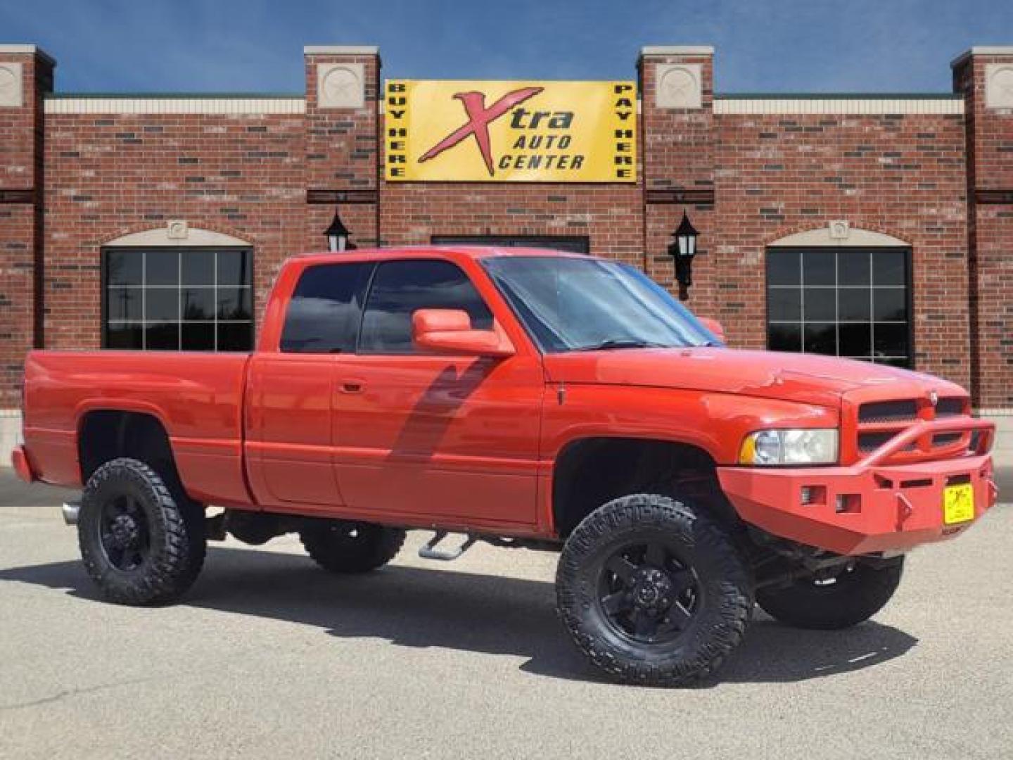 2001 Red Dodge Ram 2500 SLT (1B7KF23671J) with an 5.9L Cummins 5.9L Diesel Turbo I6 235hp 460ft. lbs. Direct Injection engine, 4-Speed Automatic transmission, located at 1401 N. Hobart, Pampa, TX, 79065, (806) 665-9872, 35.549953, -100.975098 - Photo#0