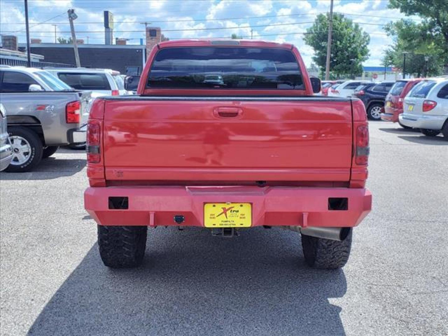 2001 Flame Red Clearcoat Dodge Ram 2500 SLT (1B7KF23671J) with an 5.9L Cummins 5.9L Diesel Turbo I6 235hp 460ft. lbs. Direct Injection engine, 4-Speed Automatic transmission, located at 1401 N. Hobart, Pampa, TX, 79065, (806) 665-9872, 35.549953, -100.975098 - Photo#3