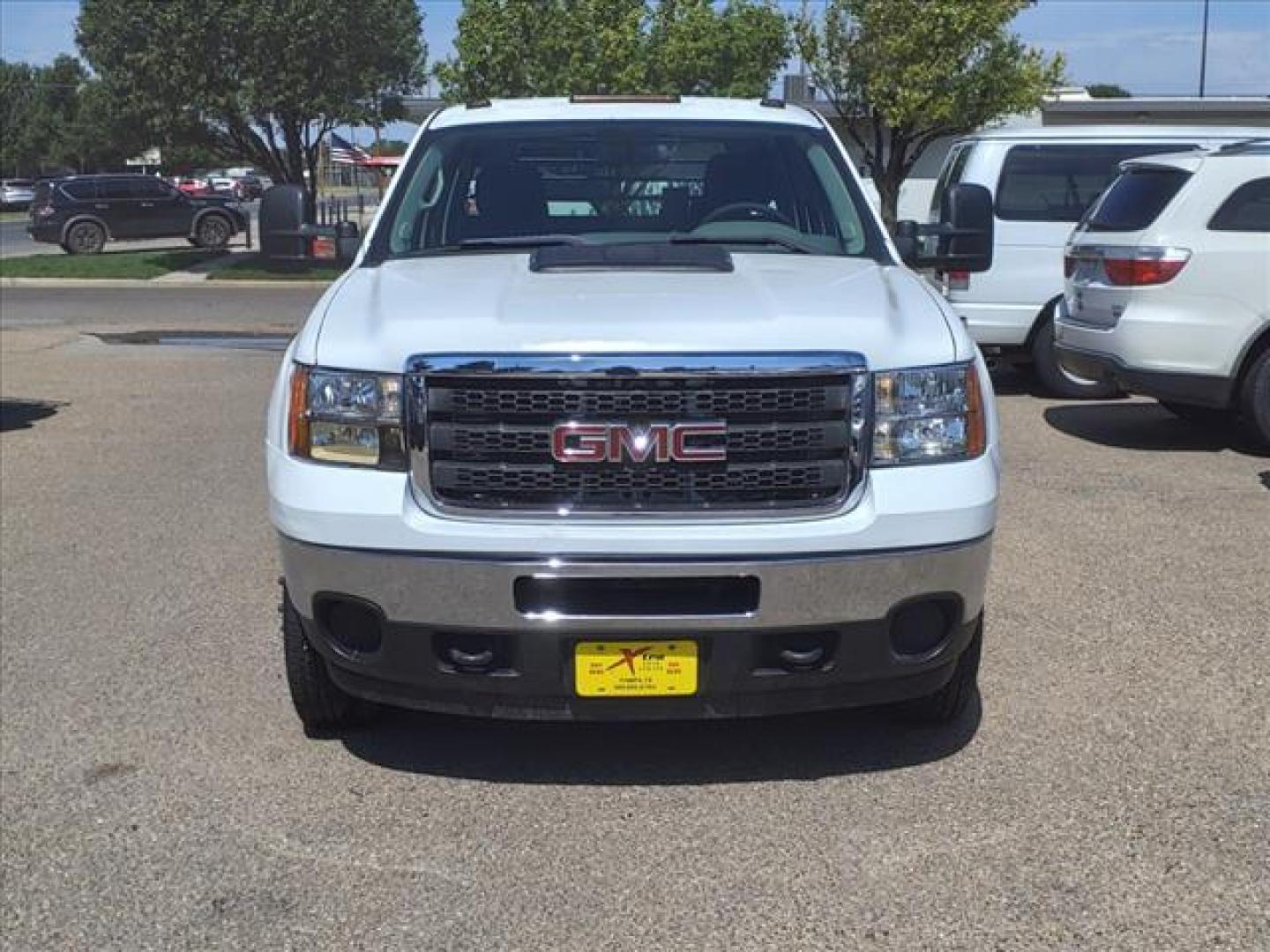 2012 Summit White GMC Sierra 3500HD CC Work Truck (1GD412CL6CF) with an 6.6L Duramax 6.6L Diesel Turbo V8 335hp 685ft. lbs. Common Rail Direct Injection engine, Allison 1000 6-Speed Shiftable Automatic transmission, located at 1401 N. Hobart, Pampa, TX, 79065, (806) 665-9872, 35.549953, -100.975098 - Photo#1