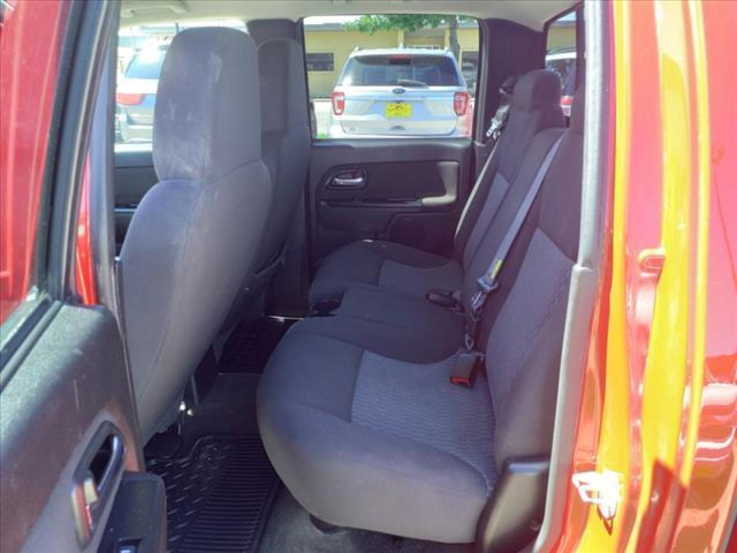 2012 Victory Red Chevrolet Colorado LT (1GCHTDFE7C8) with an 3.7L 3.7L I5 242hp 242ft. lbs. Sequential Multiport Fuel Injection engine, 4-Speed Automatic transmission, located at 1401 N. Hobart, Pampa, TX, 79065, (806) 665-9872, 35.549953, -100.975098 - Photo#11