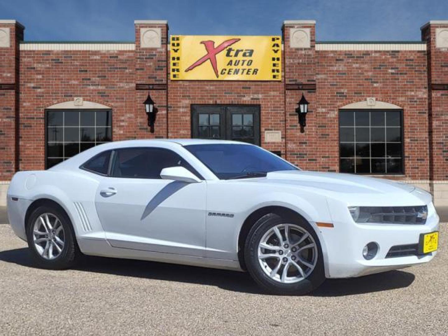 2013 Summit White Chevrolet Camaro LT (2G1FB1E37D9) with an 3.6L 3.6L V6 323hp 278ft. lbs. Fuel Injected engine, 6-Speed Shiftable Automatic transmission, located at 1401 N. Hobart, Pampa, TX, 79065, (806) 665-9872, 35.549953, -100.975098 - Photo#0