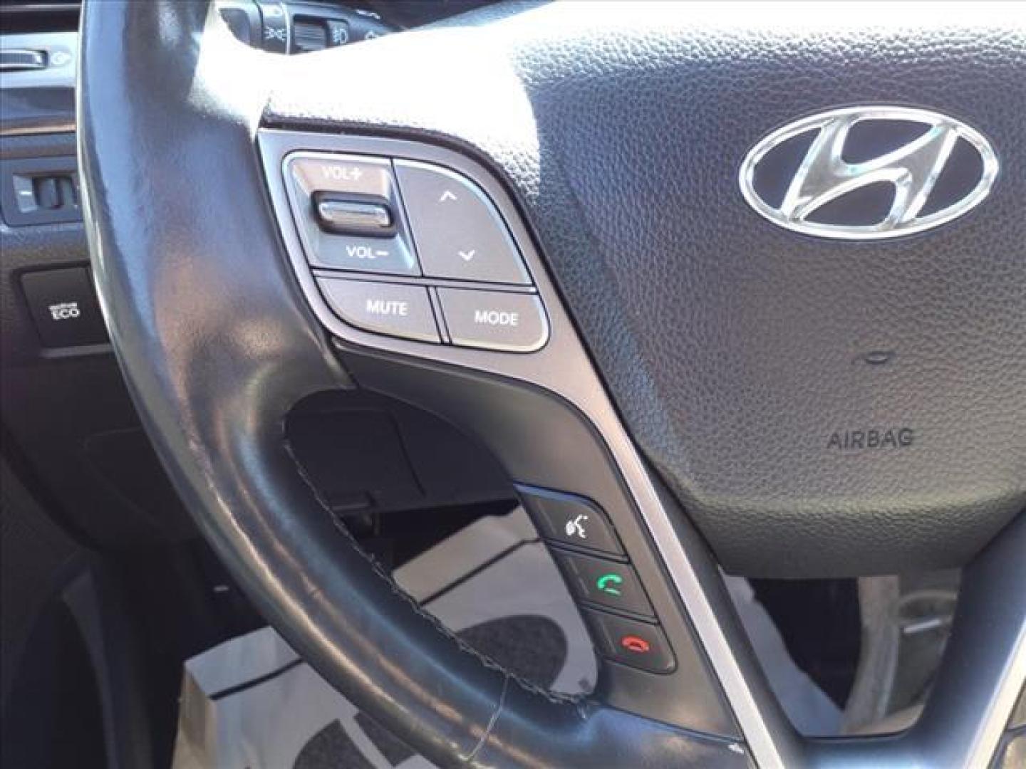 2014 Mineral Gray Hyundai SANTA FE Sport 2.4L (5XYZU3LB7EG) with an 2.4L 2.4L I4 190hp 181ft. lbs. Direct Injection engine, 6-Speed Shiftable Automatic transmission, located at 1401 N. Hobart, Pampa, TX, 79065, (806) 665-9872, 35.549953, -100.975098 - Photo#7