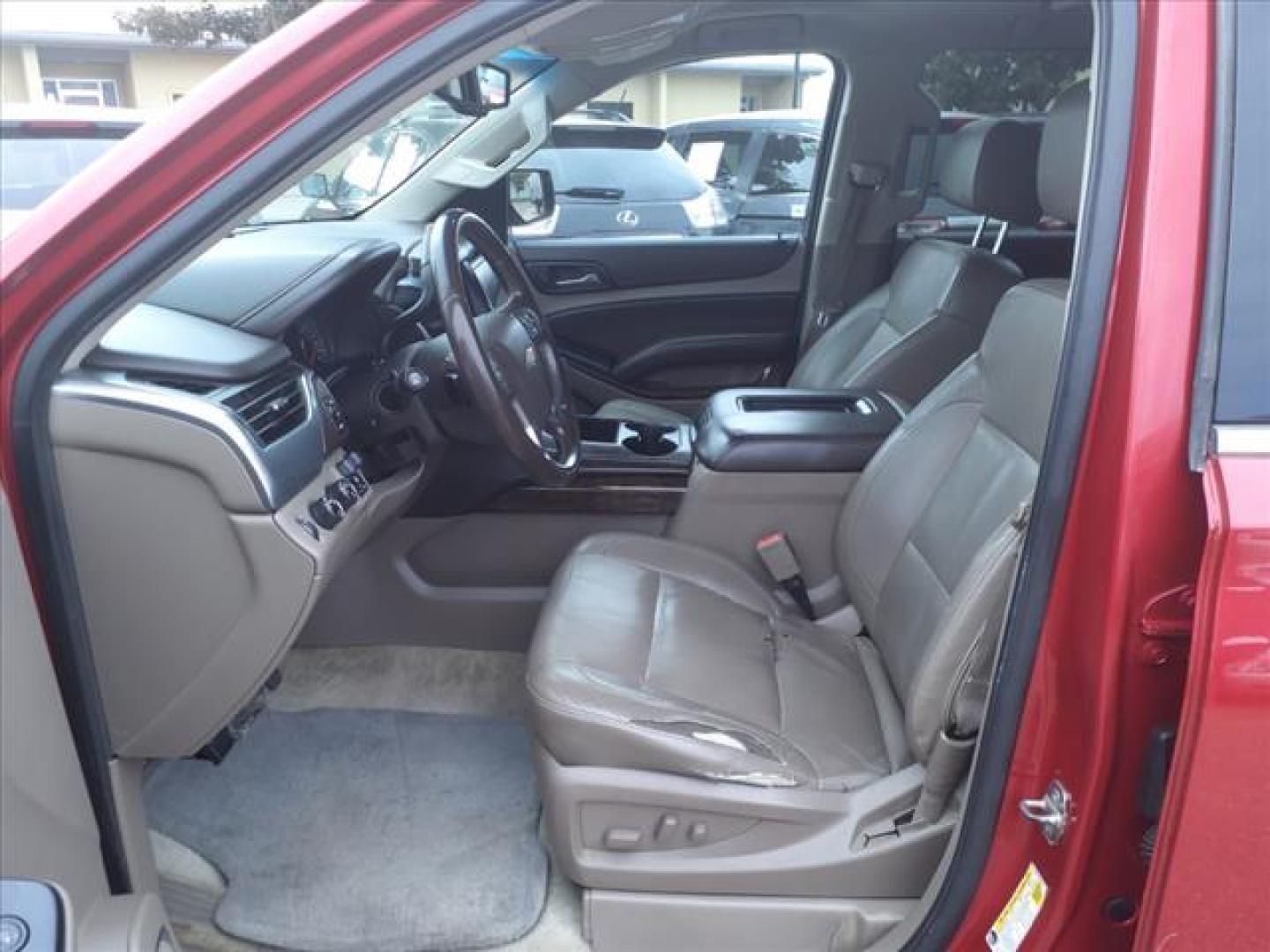 2015 Crystal Red Tintcoat Chevrolet Suburban LT (1GNSKJKC5FR) with an 5.3L EcoTec3 5.3L Flex Fuel V8 355hp 383ft. lbs. Direct Injection engine, 6-Speed Shiftable Automatic w/Overdrive transmission, located at 1401 N. Hobart, Pampa, TX, 79065, (806) 665-9872, 35.549953, -100.975098 - Photo#12