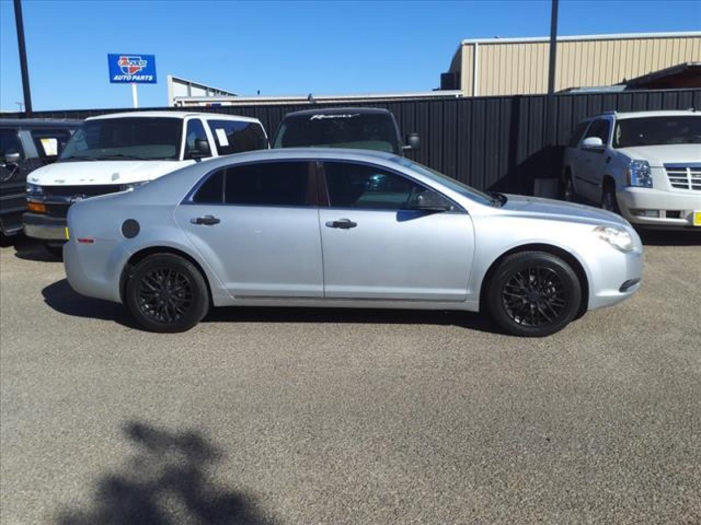 2010 Silver Ice Metallic Chevrolet Malibu LT (1G1ZC5E06AF) with an 2.4L Ecotec 2.4L Flex Fuel I4 175hp 170ft. lbs. Sequential Multiport Fuel Injection engine, 6-Speed Shiftable Automatic transmission, located at 1401 N. Hobart, Pampa, TX, 79065, (806) 665-9872, 35.549953, -100.975098 - Photo#2