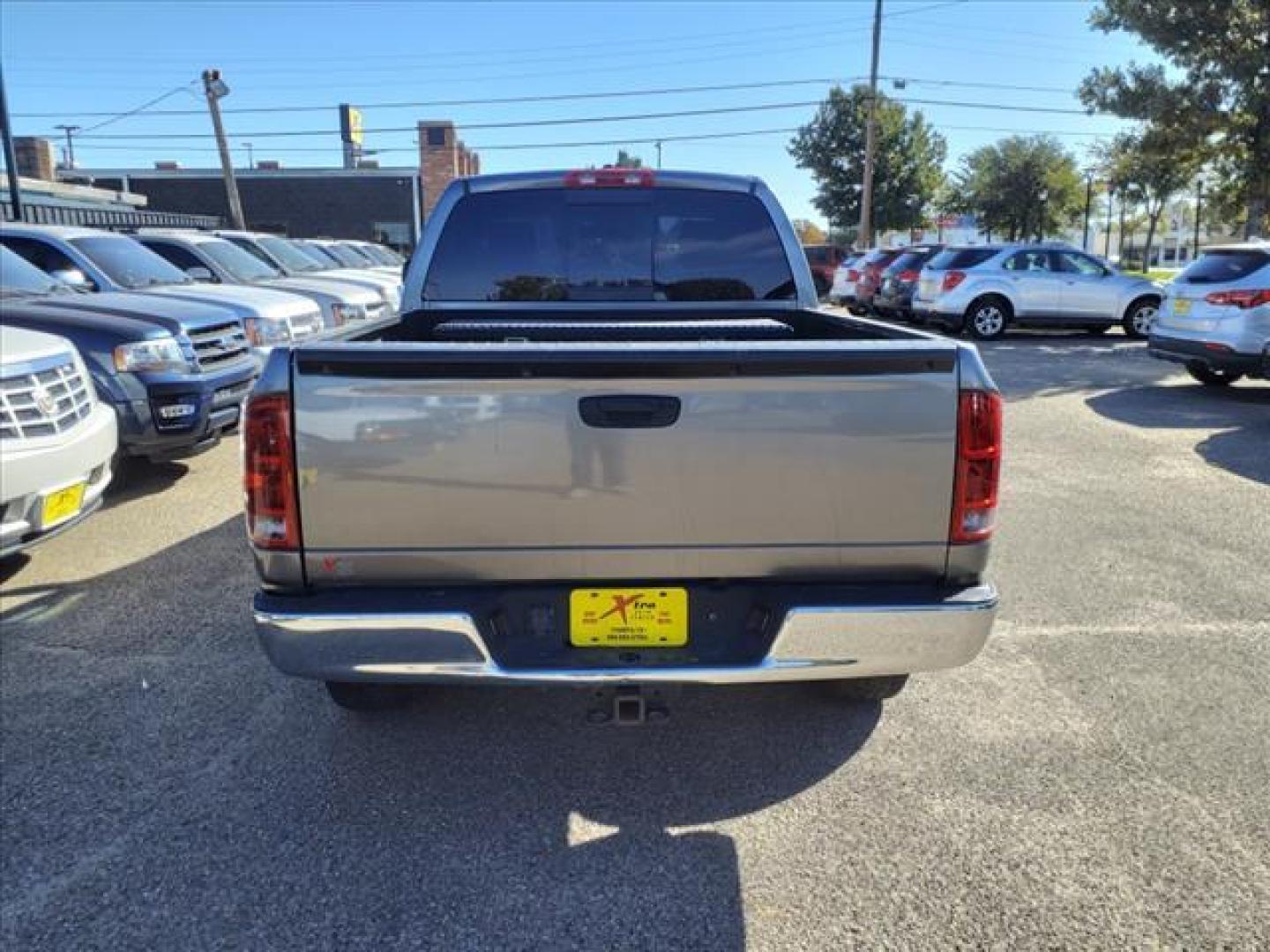 2007 Mineral Gray Metallic Clearcoat Dodge Ram 1500 ST (1D7HU18217J) with an 5.7L HEMI 5.7L V8 345hp 375ft. lbs. Sequential Multiport Fuel Injection engine, 5-Speed Automatic transmission, located at 1401 N. Hobart, Pampa, TX, 79065, (806) 665-9872, 35.549953, -100.975098 - Photo#3