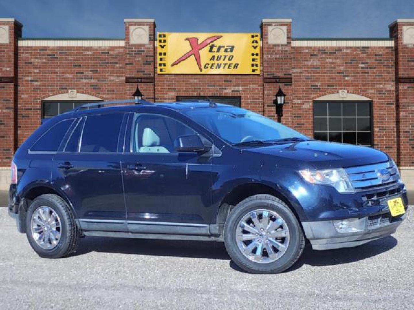 2008 Dark Ink Blue Clearcoat Metallic Di Ford Edge SEL (2FMDK38C58B) with an 3.5L 3.5L V6 265hp 250ft. lbs. Sequential Multiport Fuel Injection engine, 6-Speed Automatic transmission, located at 1401 N. Hobart, Pampa, TX, 79065, (806) 665-9872, 35.549953, -100.975098 - Photo#0