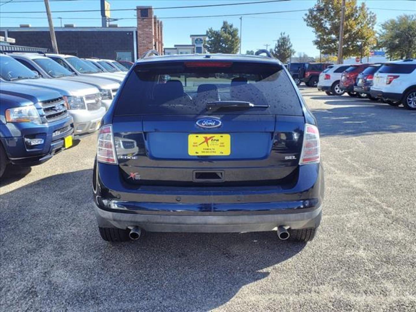 2008 Dark Ink Blue Clearcoat Metallic Di Ford Edge SEL (2FMDK38C58B) with an 3.5L 3.5L V6 265hp 250ft. lbs. Sequential Multiport Fuel Injection engine, 6-Speed Automatic transmission, located at 1401 N. Hobart, Pampa, TX, 79065, (806) 665-9872, 35.549953, -100.975098 - Photo#3