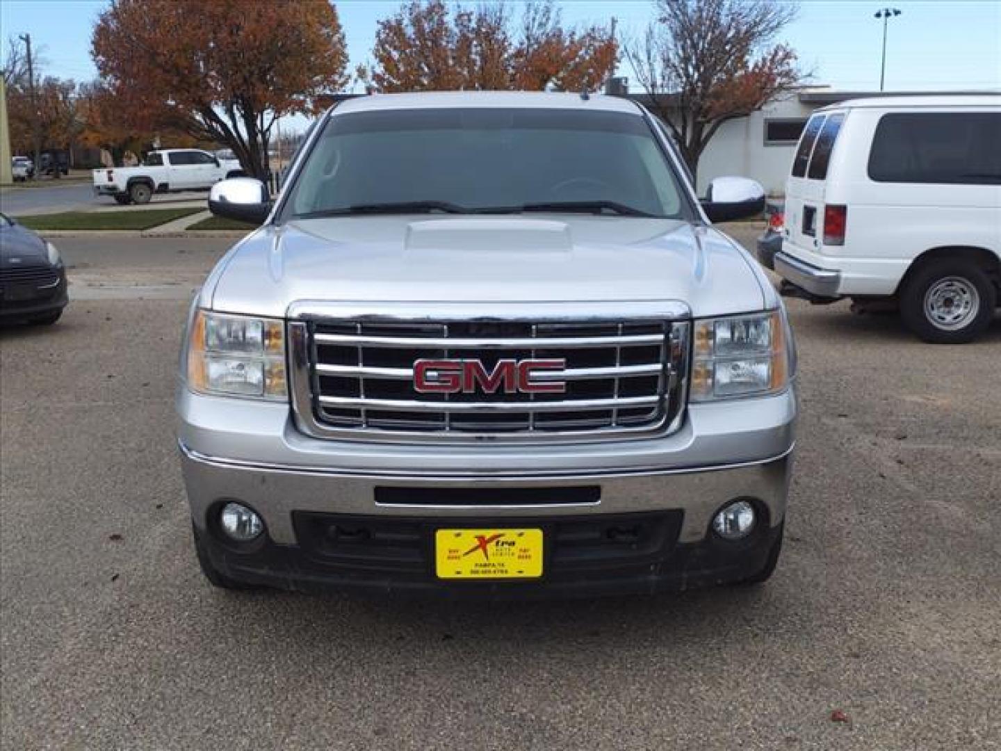 2011 Pure Silver Metallic Ggz GMC Sierra 1500 SLE (3GTP2VE35BG) with an 5.3L Vortec 5.3L Flex Fuel V8 315hp 335ft. lbs. Sequential-Port F.I. engine, 6-Speed Shiftable Automatic transmission, located at 1401 N. Hobart, Pampa, TX, 79065, (806) 665-9872, 35.549953, -100.975098 - Photo#1