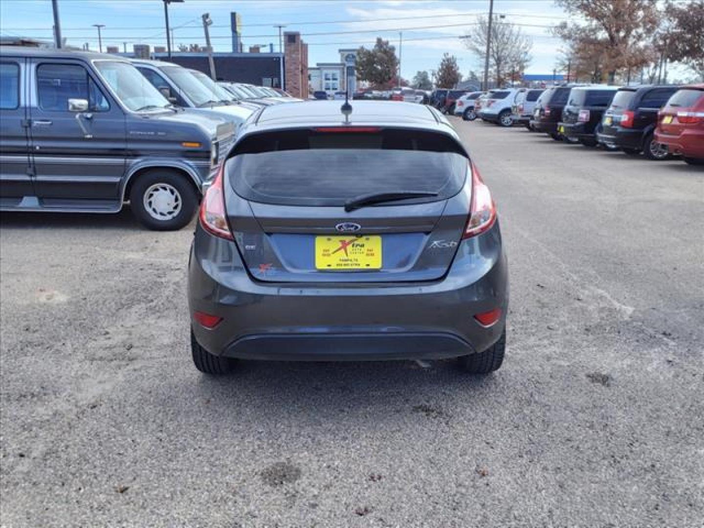 2019 Magnetic J7 Ford Fiesta SE (3FADP4EJ1KM) with an 1.6L 1.6L I4 120hp 112ft. lbs. Sequential Multiport Fuel Injection engine, 6-Speed Double Clutch transmission, located at 1401 N. Hobart, Pampa, TX, 79065, (806) 665-9872, 35.549953, -100.975098 - Photo#3