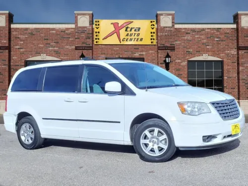 2010 Chrysler Town and Country Touring