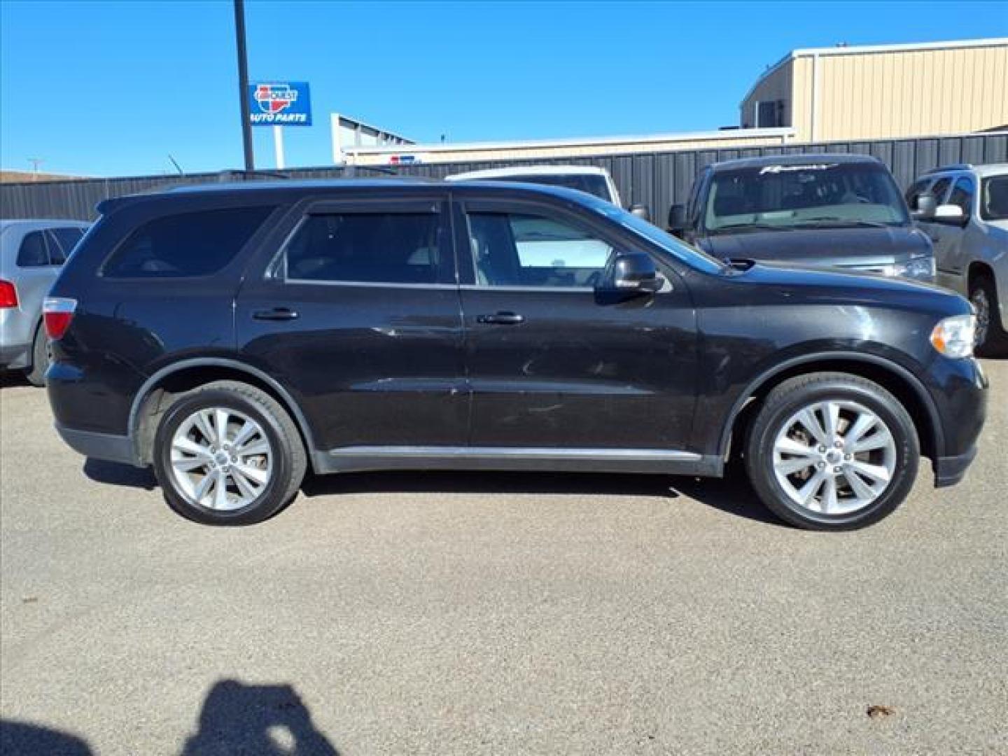 2012 Brilliant Black Crystal Pearl Coat Pxr Dodge Durango Crew (1C4SDJDT5CC) with an 5.7L HEMI 5.7L V8 360hp 390ft. lbs. Sequential Multiport Fuel Injection engine, 6-Speed Automatic transmission, located at 1401 N. Hobart, Pampa, TX, 79065, (806) 665-9872, 35.549953, -100.975098 - Photo#2