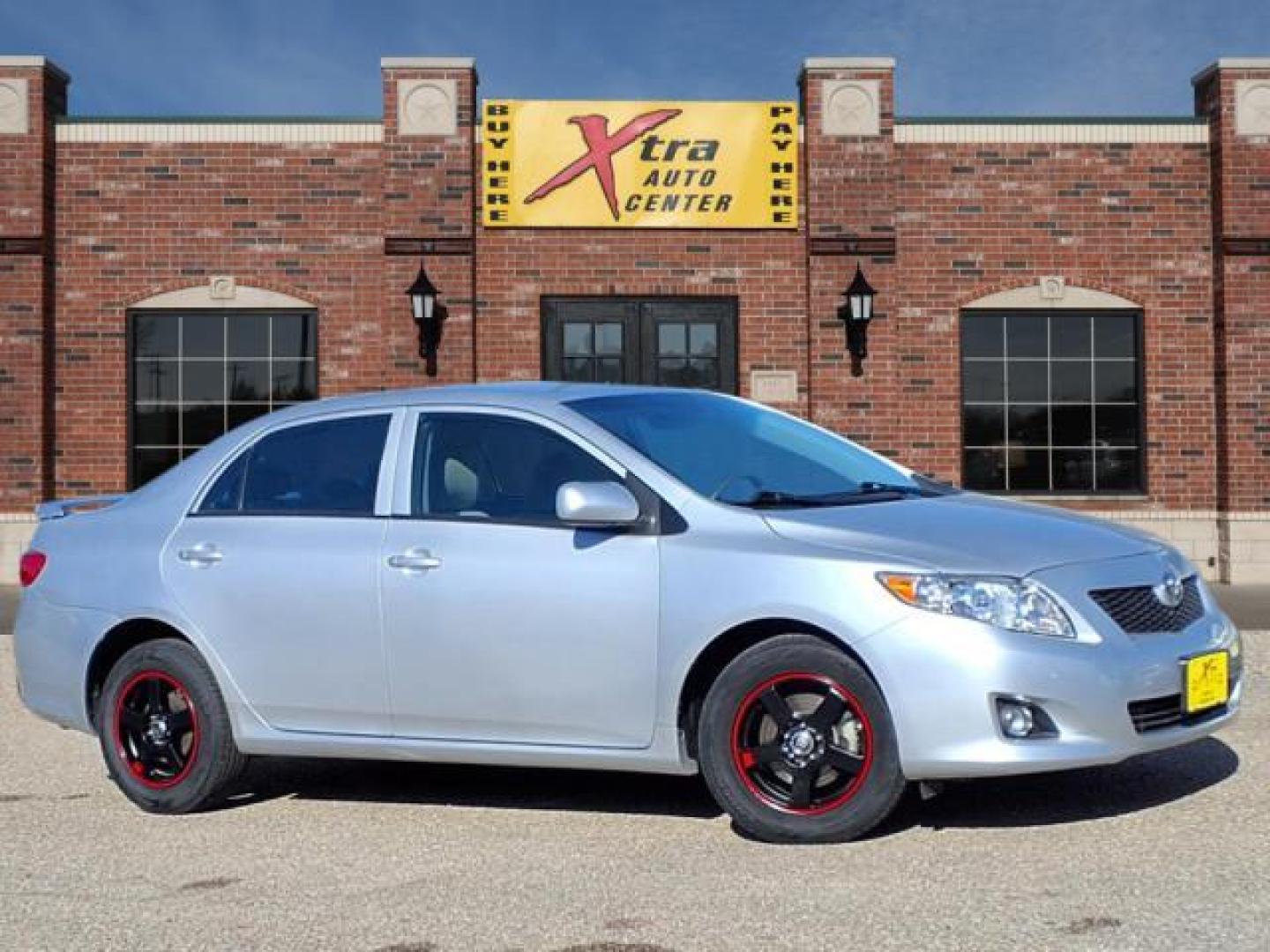 2010 Classic Silver Metallic 1f7 Toyota Corolla LE (2T1BU4EE7AC) with an 1.8L 1.8L I4 132hp 128ft. lbs. Sequential Multiport Fuel Injection engine, 4-Speed Automatic transmission, located at 1401 N. Hobart, Pampa, TX, 79065, (806) 665-9872, 35.549953, -100.975098 - Photo#0