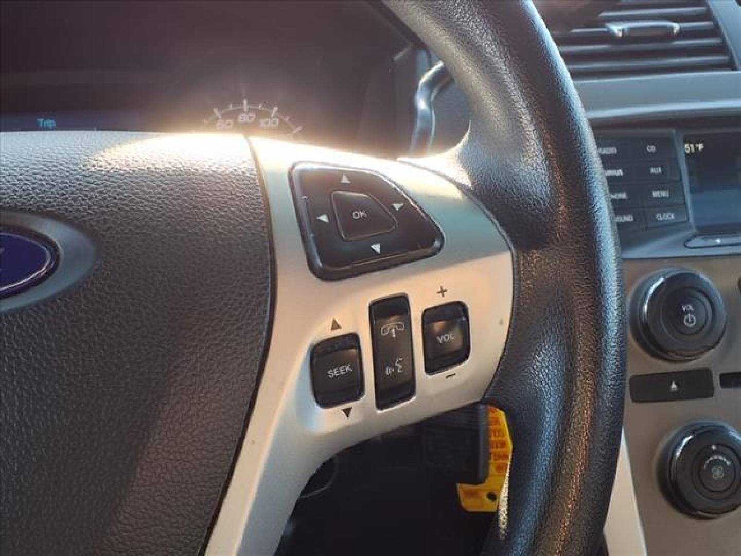 2015 Oxford White Yz Ford Explorer Police Interceptor Utility (1FM5K8AR1FG) with an 3.7L 3.7L V6 304hp 279ft. lbs. Sequential Multiport Fuel Injection engine, 6-Speed Automatic transmission, located at 1401 N. Hobart, Pampa, TX, 79065, (806) 665-9872, 35.549953, -100.975098 - Photo#6