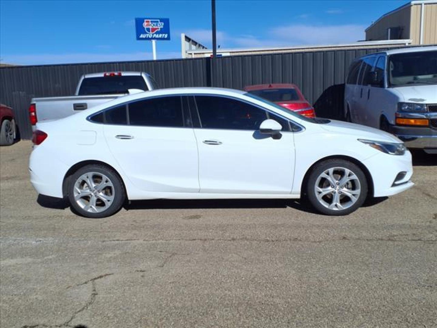 2017 Summit White Gaz Chevrolet Cruze Premier Auto (1G1BF5SM8H7) with an 1.4L 1.4L Turbo I4 153hp 177ft. lbs. Direct Injection engine, 6-Speed Shiftable Automatic transmission, located at 1401 N. Hobart, Pampa, TX, 79065, (806) 665-9872, 35.549953, -100.975098 - Photo#2