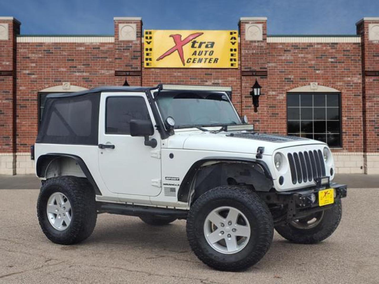 2010 Stone White Clear Coat Pw1 Jeep Wrangler Sport (1J4AA2D10AL) with an 3.8L 3.8L V6 202hp 237ft. lbs. Sequential Multiport Fuel Injection engine, 4-Speed Automatic transmission, located at 1401 N. Hobart, Pampa, TX, 79065, (806) 665-9872, 35.549953, -100.975098 - Photo#0