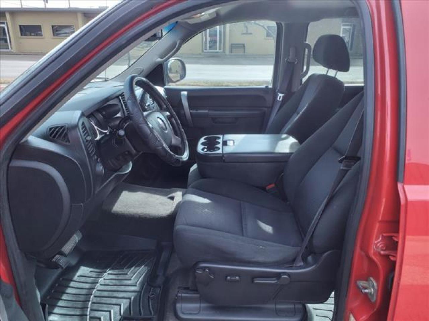 2013 Fire Red GMC Sierra 1500 SLE (3GTP2VE71DG) with an 5.3L Vortec 5.3L Flex Fuel V8 315hp 335ft. lbs. Sequential-Port F.I. engine, 6-Speed Shiftable Automatic transmission, located at 1401 N. Hobart, Pampa, TX, 79065, (806) 665-9872, 35.549953, -100.975098 - Photo#10