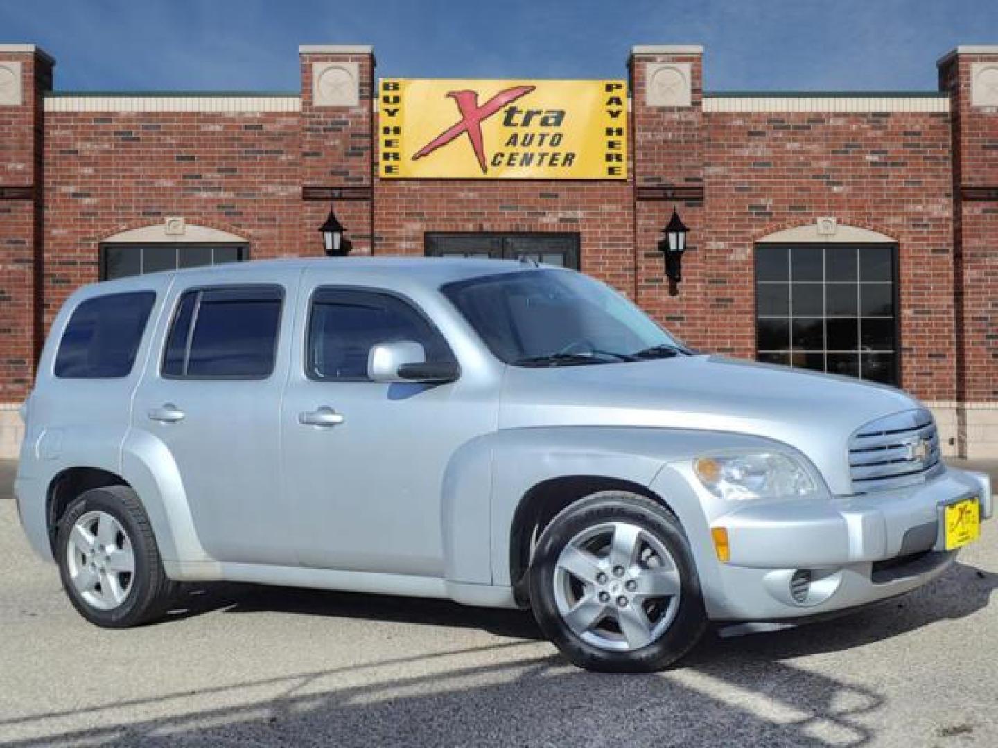 2011 Silver Ice Metallic Gan Chevrolet HHR LT (3GNBABFW6BS) with an 2.2L ECOTEC 2.2L Flex Fuel I4 155hp 150ft. lbs. Fuel Injected engine, 4-Speed Automatic transmission, located at 1401 N. Hobart, Pampa, TX, 79065, (806) 665-9872, 35.549953, -100.975098 - Photo#0