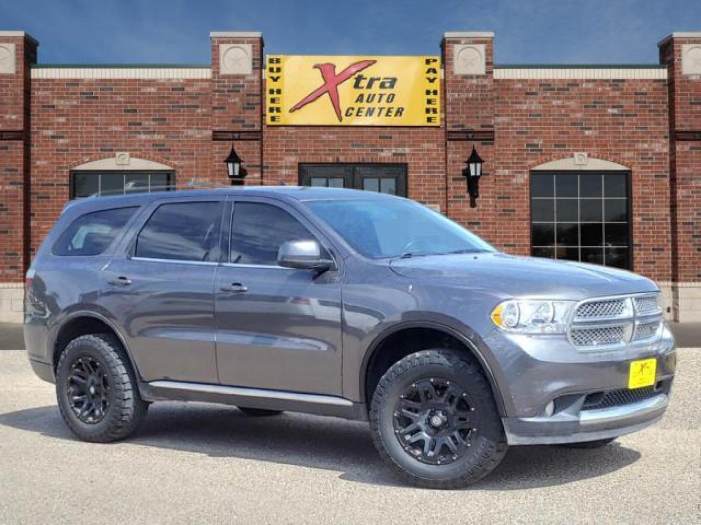 2013 Brilliant Black Crystal Pearl Coat Dodge Durango SXT (1C4RDJAG1DC) with an 3.6L 3.6L V6 280hp 260ft. lbs. Sequential Multiport Fuel Injection engine, 5-Speed Automatic transmission, located at 1401 N. Hobart, Pampa, TX, 79065, (806) 665-9872, 35.549953, -100.975098 - Photo#0