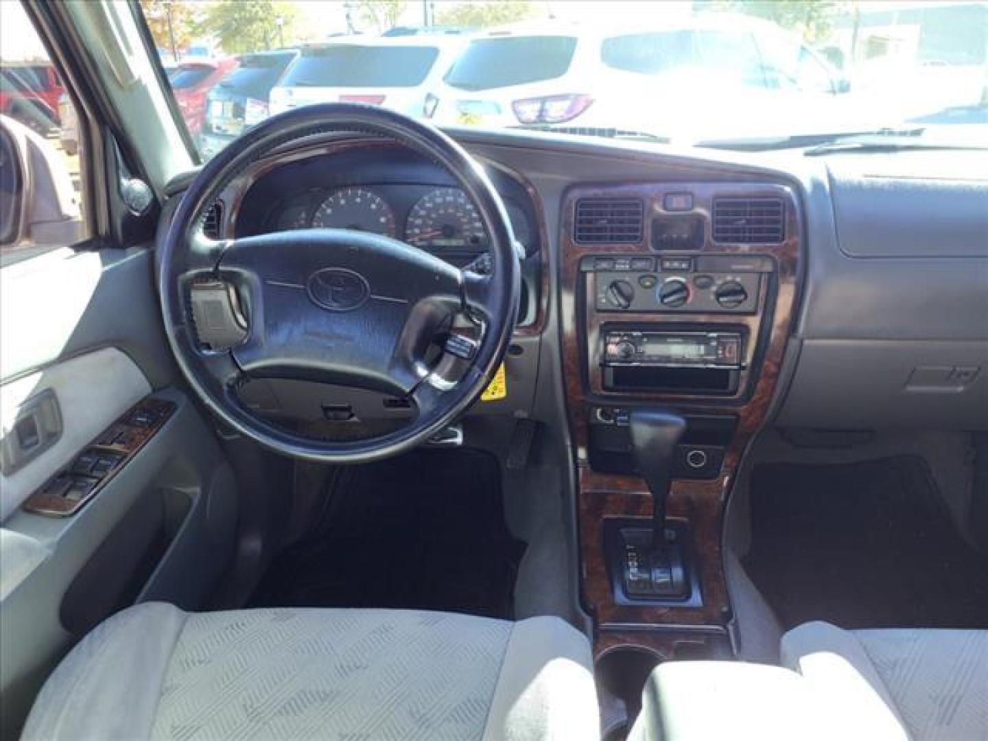 2001 Thunder Cloud 1d2 Toyota 4Runner SR5 (JT3GN86RX10) with an 3.4L 3L NA V6 double overhead cam (DOHC) 24V Fuel Injected engine, 4-Speed Automatic transmission, located at 1401 N. Hobart, Pampa, TX, 79065, (806) 665-9872, 35.549953, -100.975098 - Photo#9