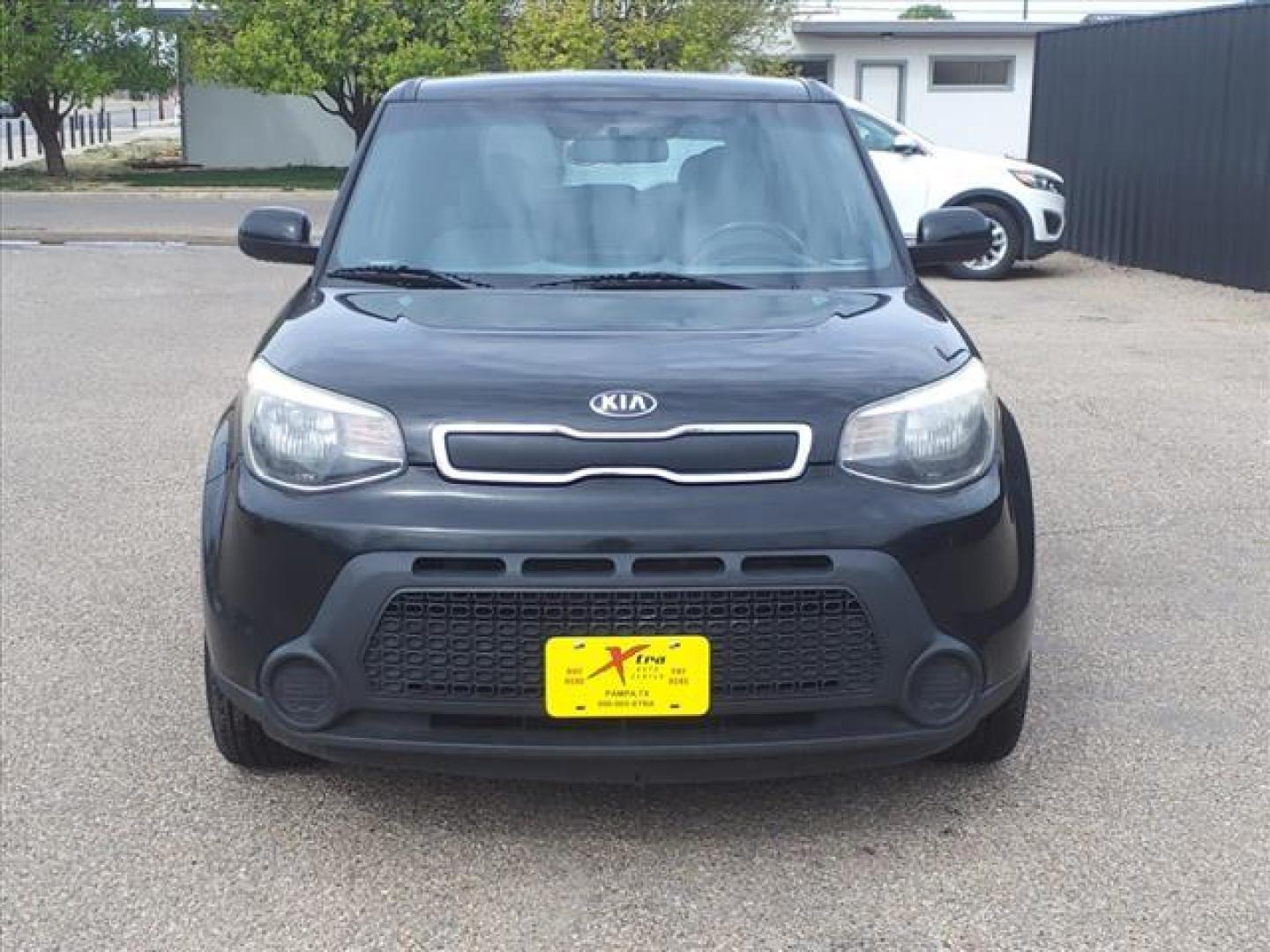 2015 Shadow Black Kia Soul Base (KNDJN2A24F7) with an 1.6L 1.6L I4 130hp 118ft. lbs. Direct Injection engine, 6-Speed Manual transmission, located at 1401 N. Hobart, Pampa, TX, 79065, (806) 665-9872, 35.549953, -100.975098 - Photo#1