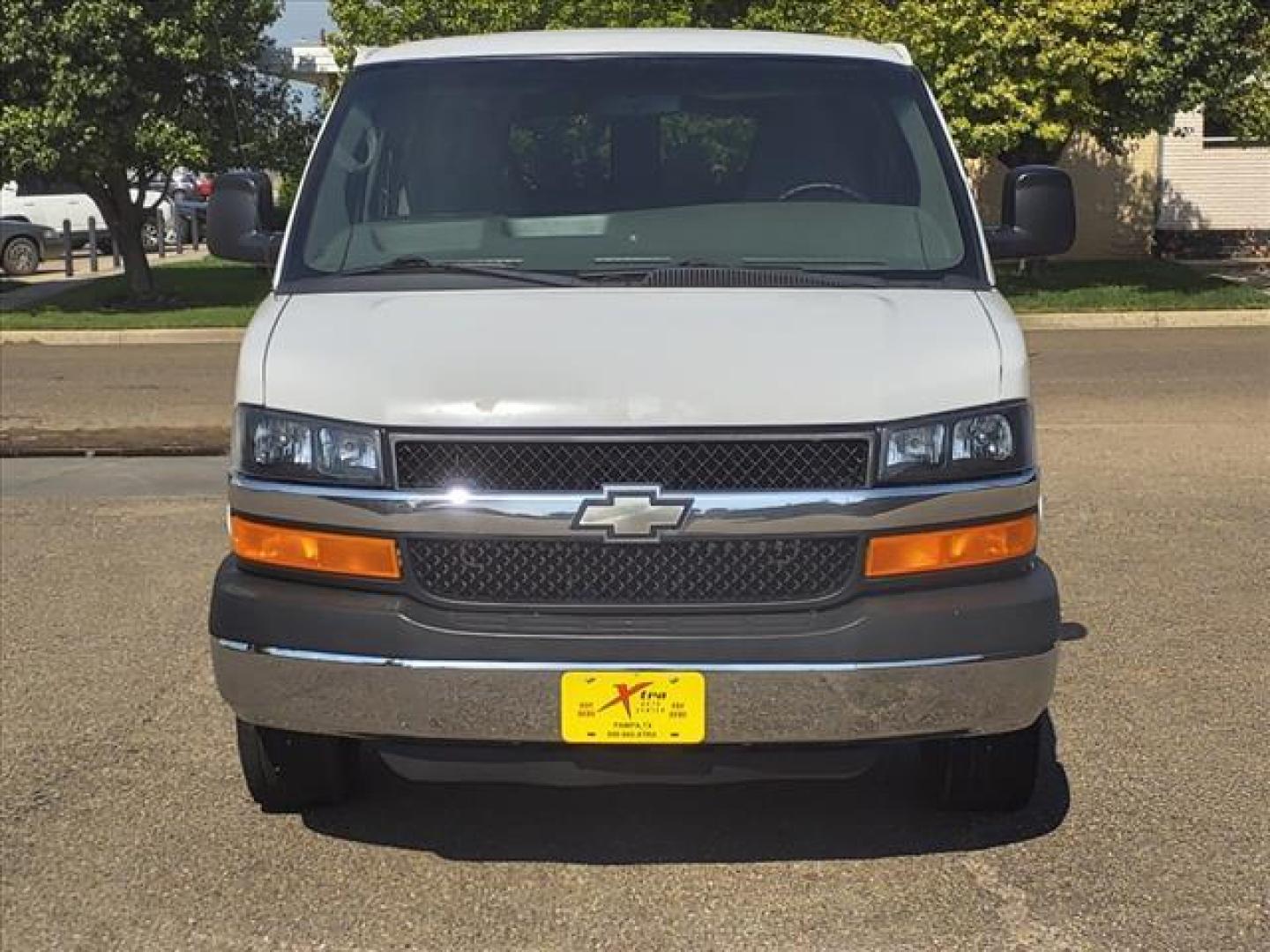 2012 Summit White Chevrolet Express Passenger LT 3500 (1GAZG1FG9C1) with an 6.0L 4.8L Flex Fuel V8 280hp 2 Sequential-Port F.I. engine, 6-Speed Shiftable Automatic transmission, located at 1401 N. Hobart, Pampa, TX, 79065, (806) 665-9872, 35.549953, -100.975098 - Photo#1