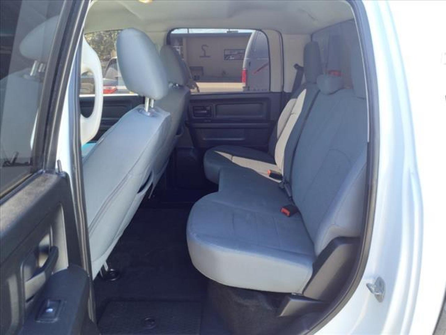 2013 Bright White Clear Coat RAM 1500 Tradesman (1C6RR7ST5DS) with an 5.7L HEMI 5.7L V8 395hp 407ft. lbs. Sequential Multiport Fuel Injection engine, 6-Speed Automatic transmission, located at 1401 N. Hobart, Pampa, TX, 79065, (806) 665-9872, 35.549953, -100.975098 - Photo#12