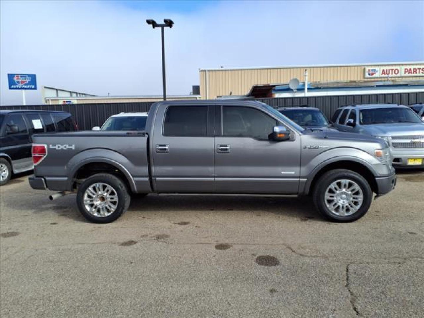 2013 Sterling Gray Metallic Uj Ford F-150 Platinum (1FTFW1ET7DF) with an 3.5L EcoBoost 3.5L Twin Turbo V6 365hp 420ft. lbs. Direct Injection engine, 6-Speed Shiftable Automatic transmission, located at 1401 N. Hobart, Pampa, TX, 79065, (806) 665-9872, 35.549953, -100.975098 - Photo#2